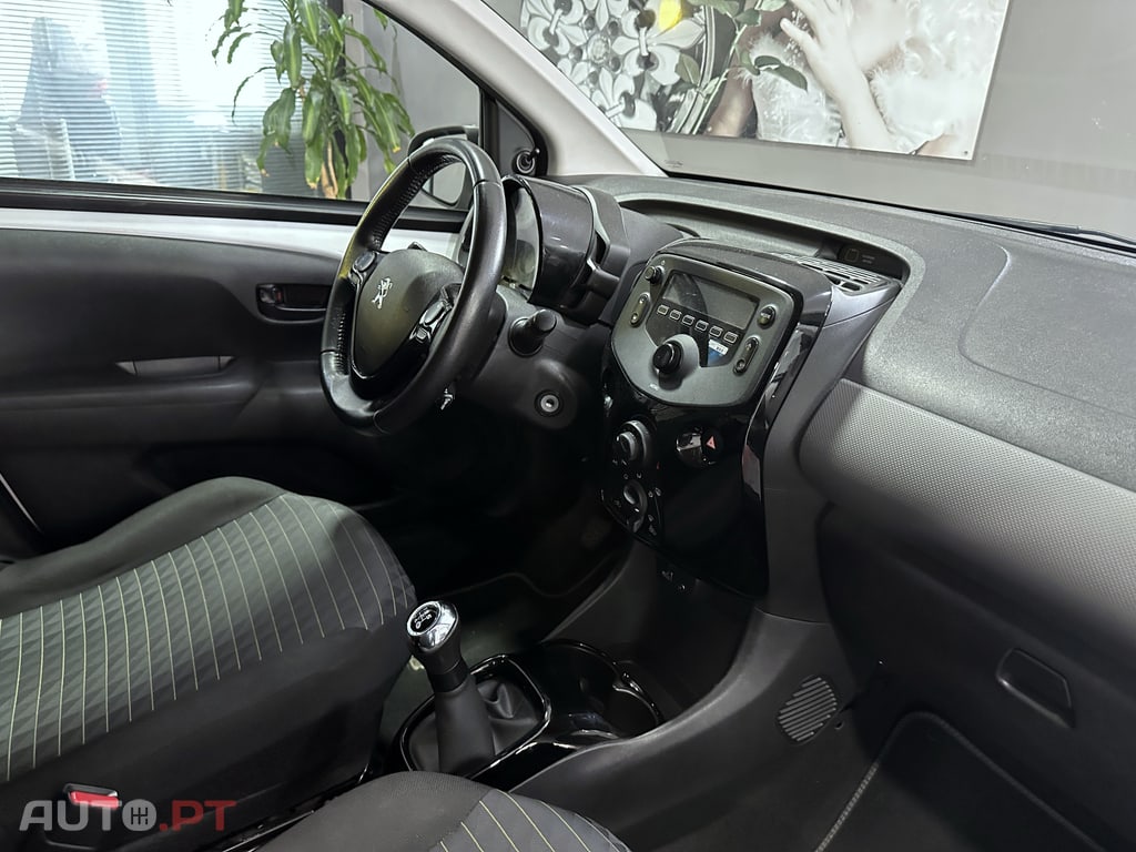 Peugeot 108 108 1.0 VTi Style