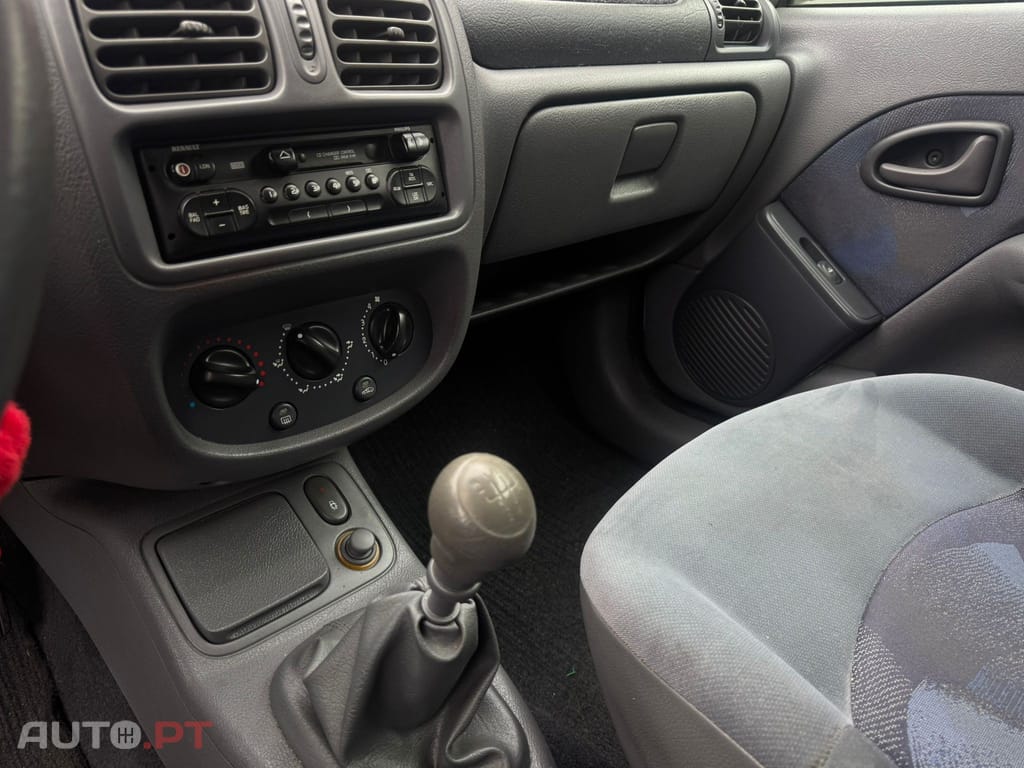 Renault Clio 1.2 RXE