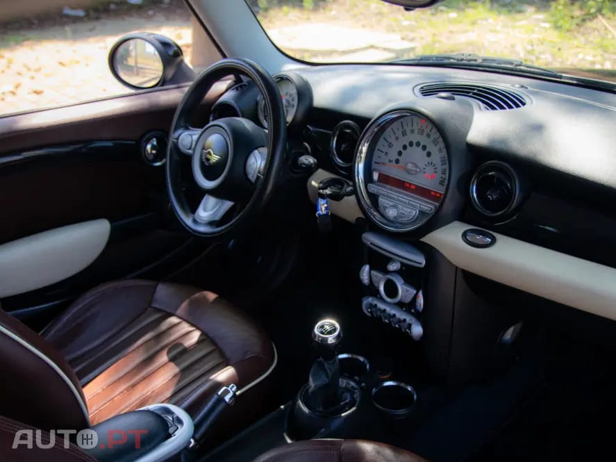 MINI Clubman Cooper D