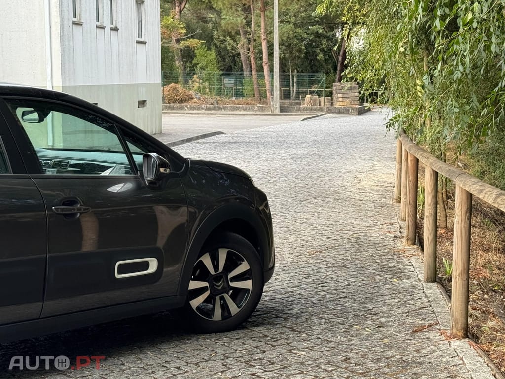 Citroen C3 1.2 PureTech Shine EAT6