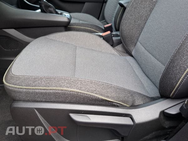 Renault Captur 1.0 TCe 100 Bi-Fuel techno