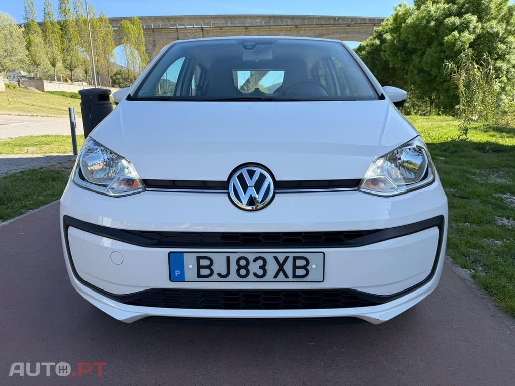 Volkswagen Up! 1.0 White