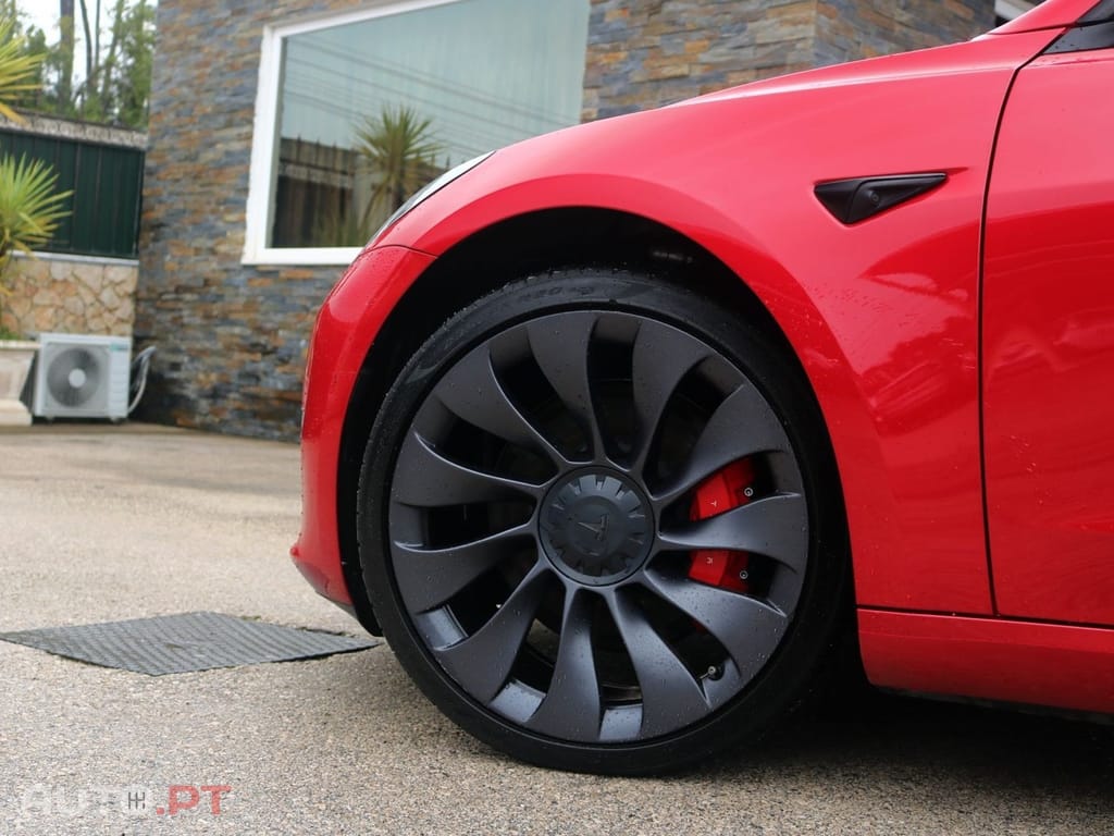 Tesla Model 3 PERFORMANCE 533cv - 560km Aut