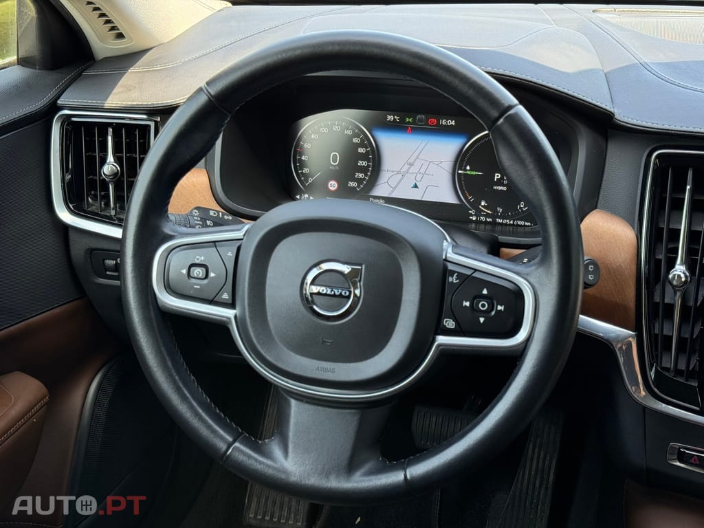 Volvo V90 2.0 T8 Inscription AWD Geartronic