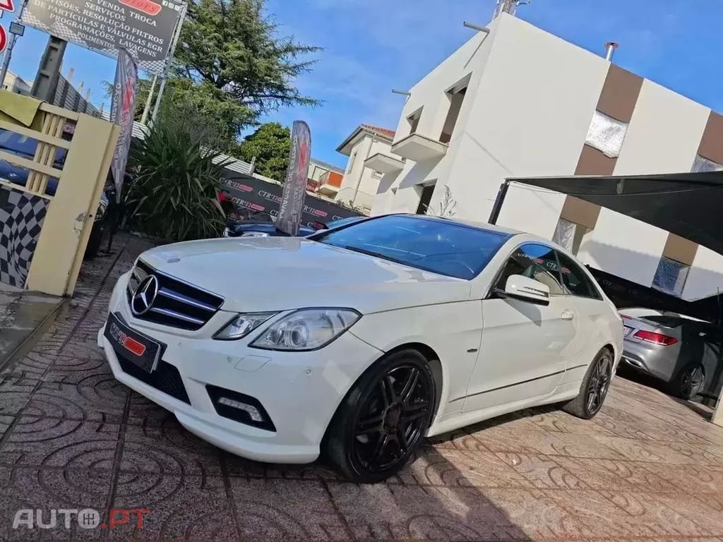 Mercedes-Benz E 350 CDi Avantgarde BlueEfficiency Auto