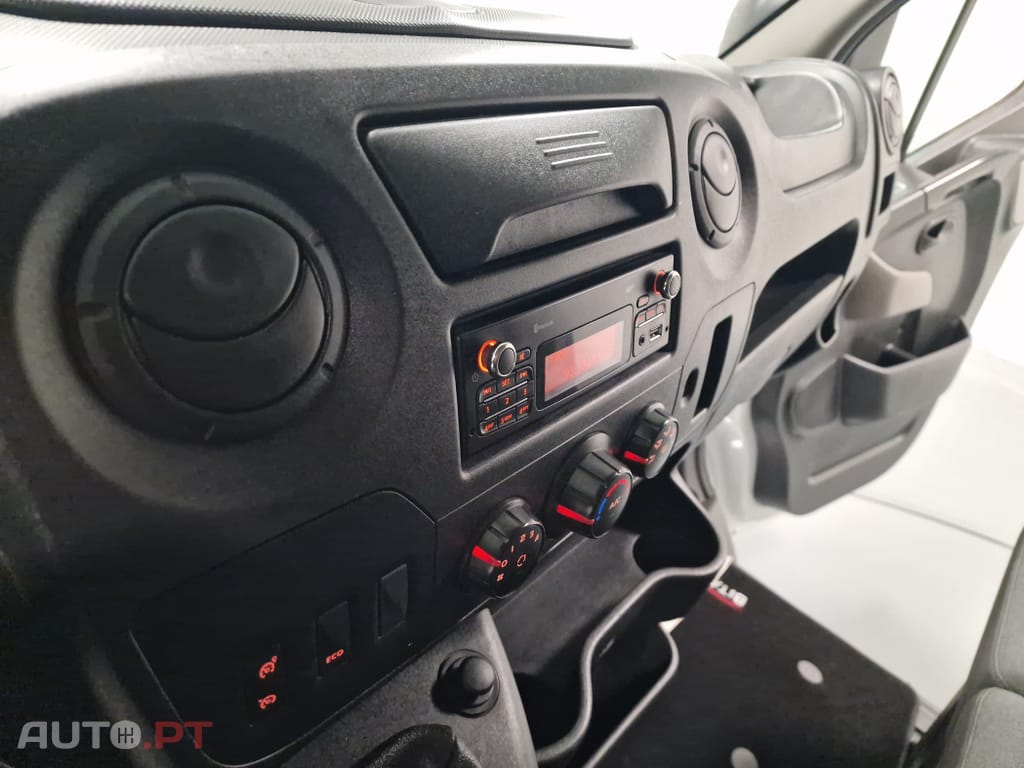 Renault Master 2.3 dCi L2H2 3.3T 130CV IVA DEDUTIVEL