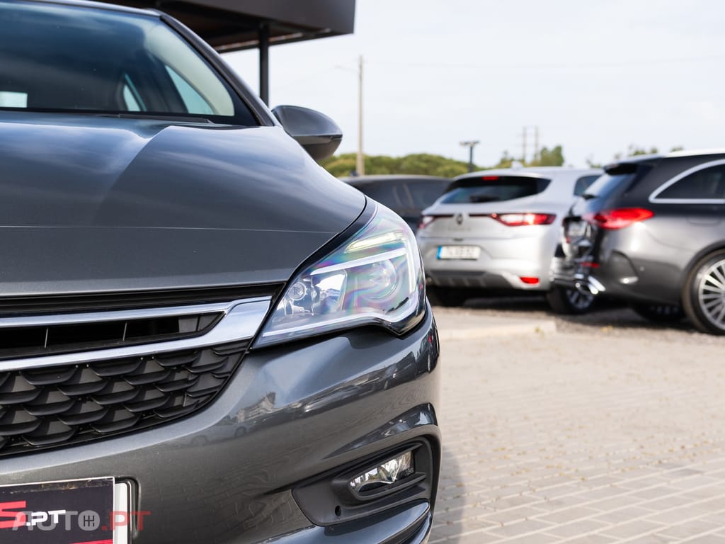 Opel Astra 1.6 CDTI Dynamic S/S