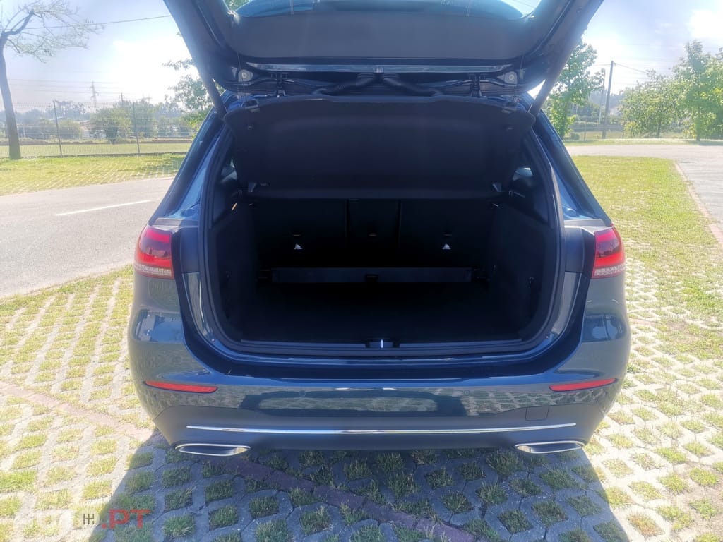 Mercedes-Benz B 180 Progressive Auto
