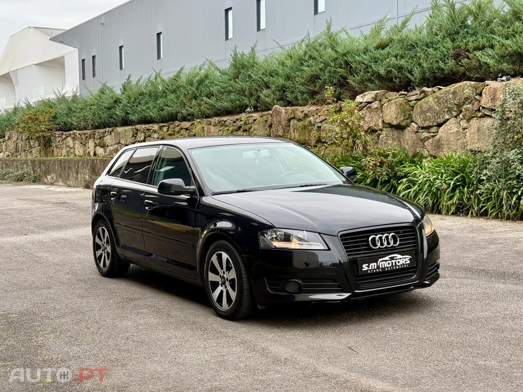 Audi A3 Sportback 1.6 TDi Attraction