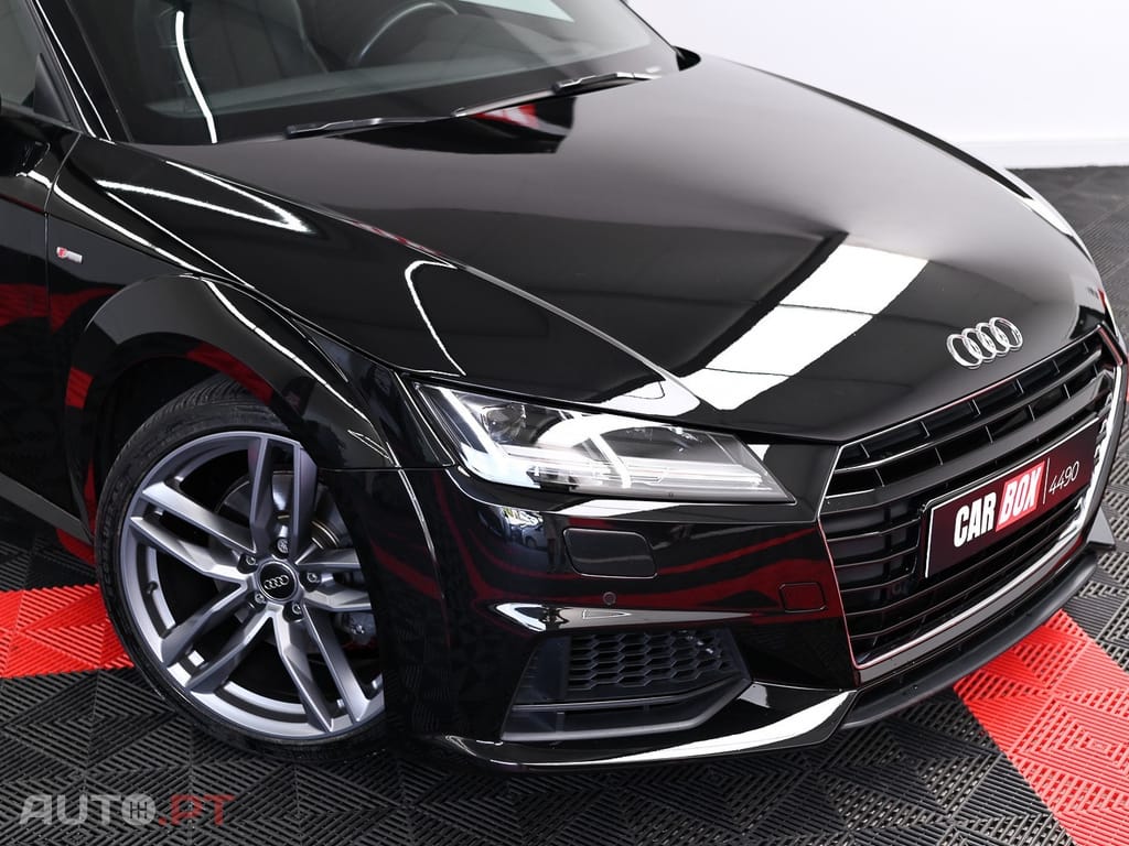 Audi TT 2.0 TFSI quattro S-line S tronic
