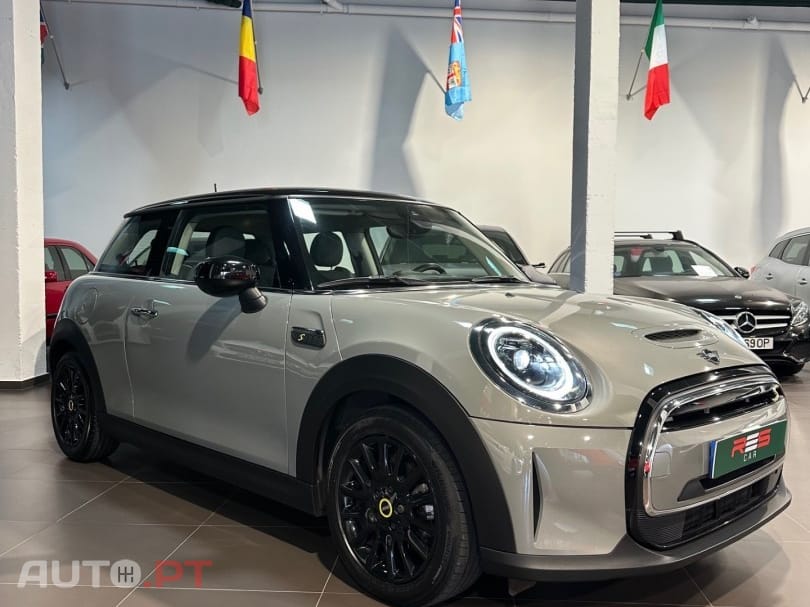 MINI Cooper Cooper SE
