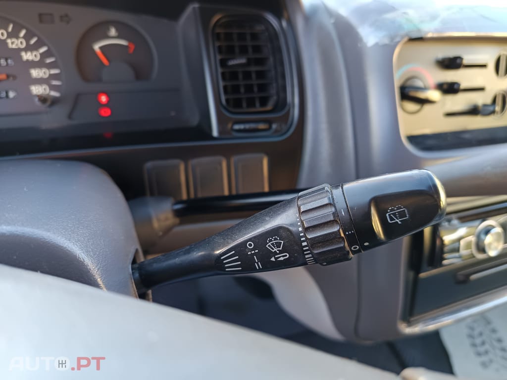 Mitsubishi L400 2.5 TD GL