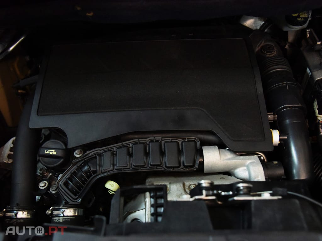 Peugeot Rifter 1.2 PureTech Longa GT Line 7L