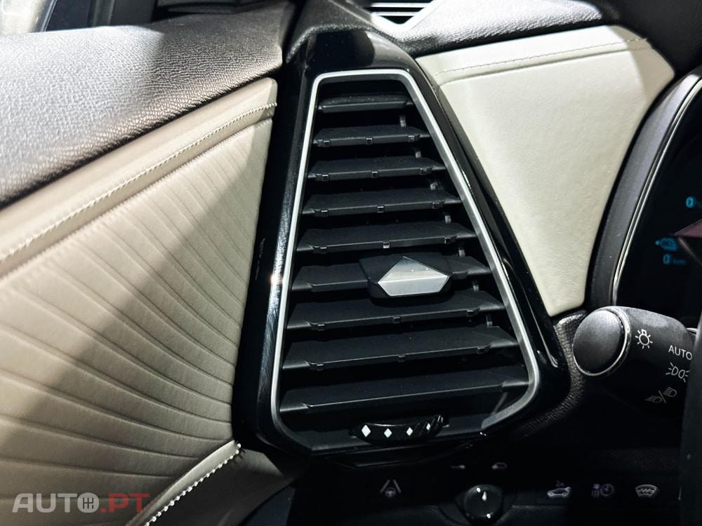 DS DS7 Crossback E-TENSE OPERA