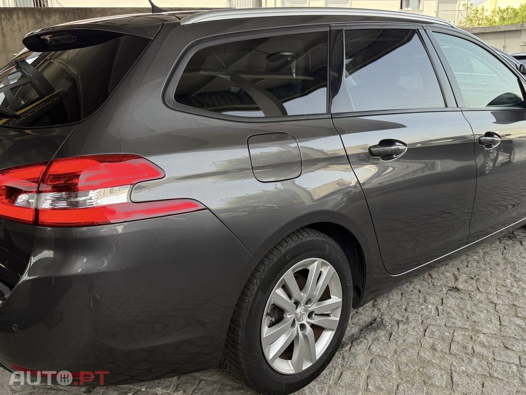 Peugeot 308 SW 1.2 PureTech Allure