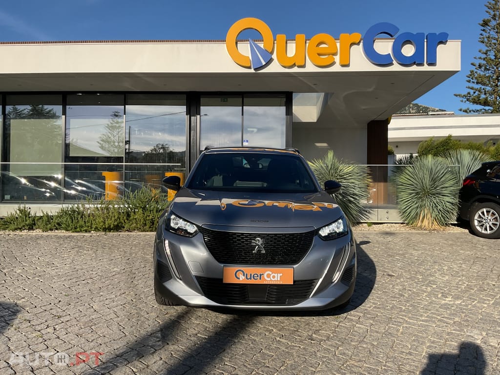 Peugeot E-2008 50 kWh Allure Pack