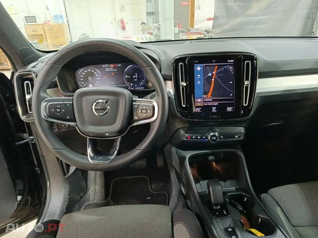 Volvo XC40 1.5 T4 PHEV Core