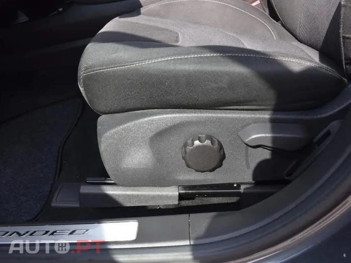 Ford Mondeo SW 2.0 TDCi Titanium