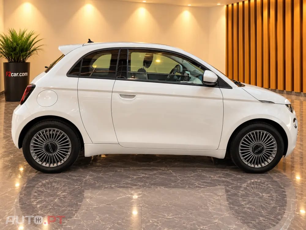 Fiat 500e 42 kWh Icon