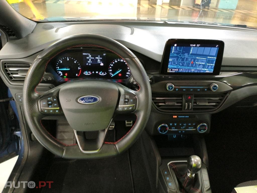 Ford Focus SW 1.5 TDCi EcoBlue ST-Line