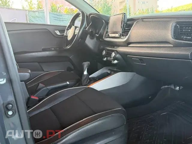 Kia Stonic 1.0 T-GDi TX