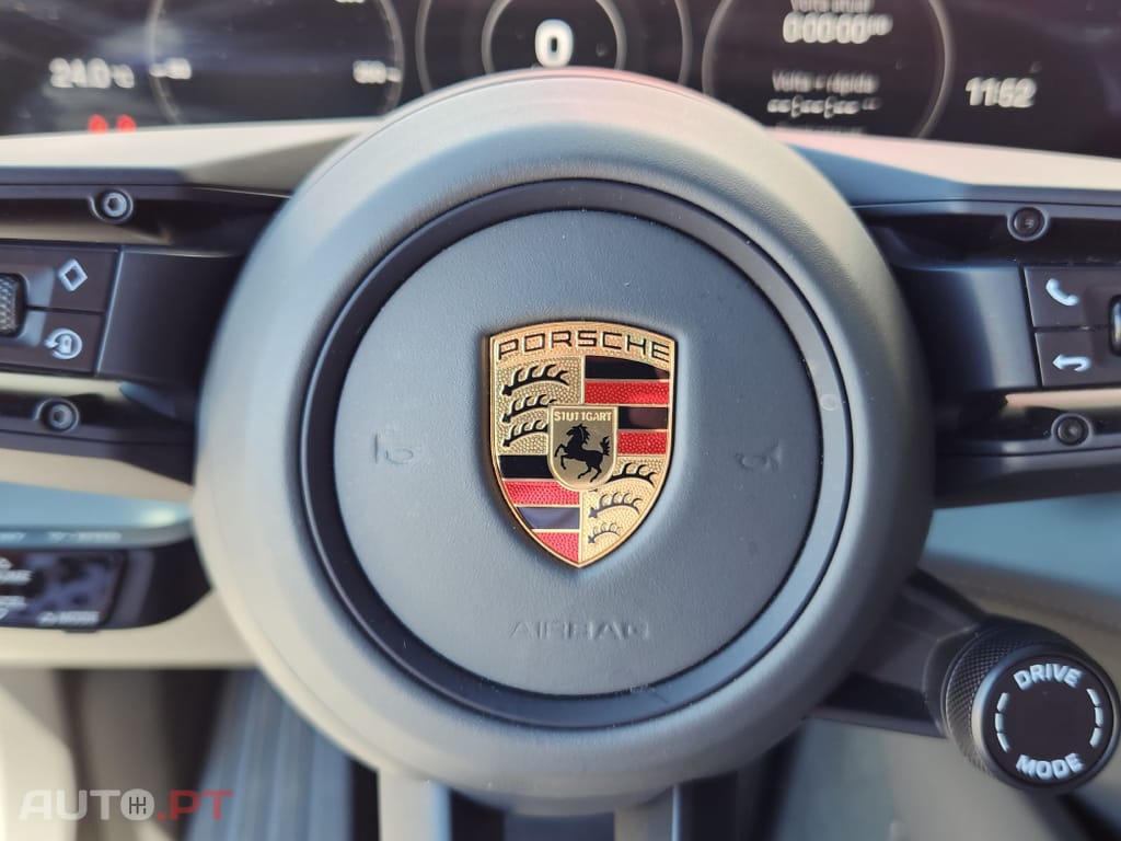 Porsche Taycan 4S bateria Performance Plus