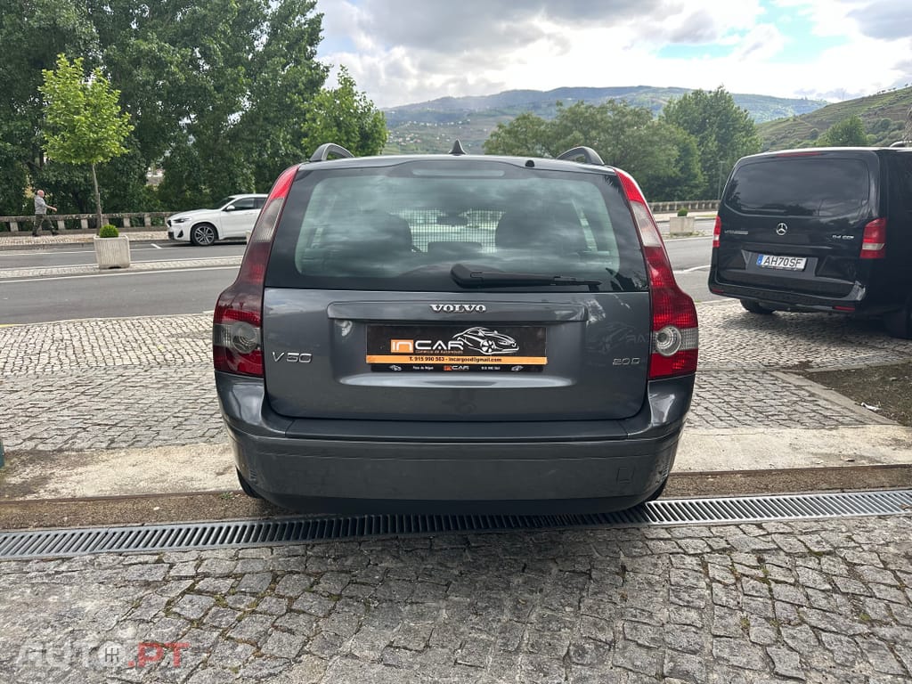 Volvo V50 2.0 D Nível 3 17