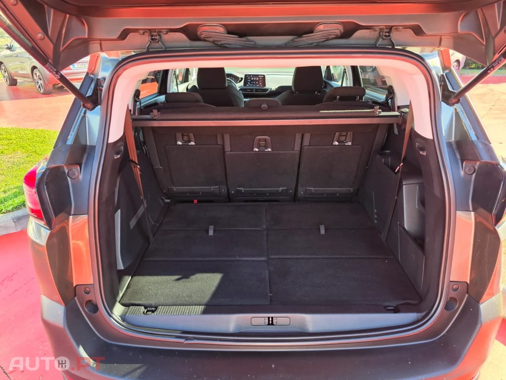 Peugeot 5008 1.5 BlueHDi Active Pack EAT8