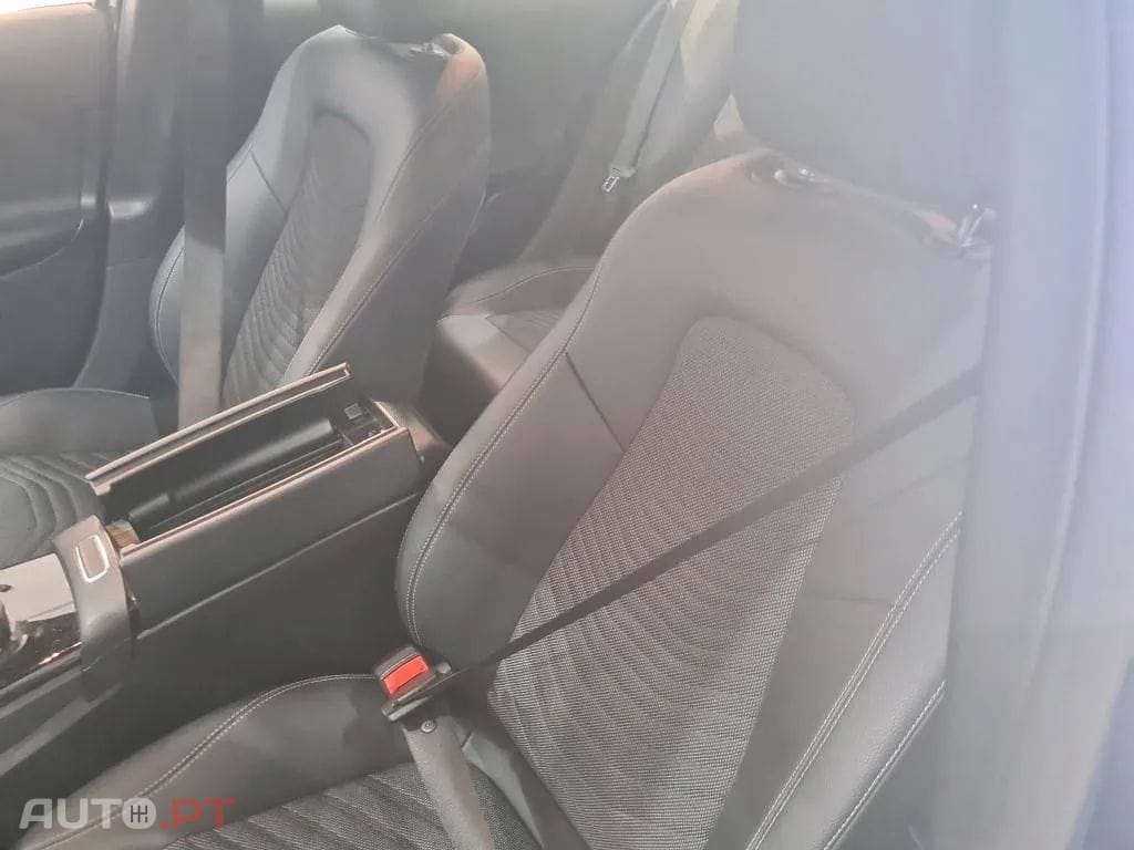 Mercedes-Benz A 250 e Style Plus