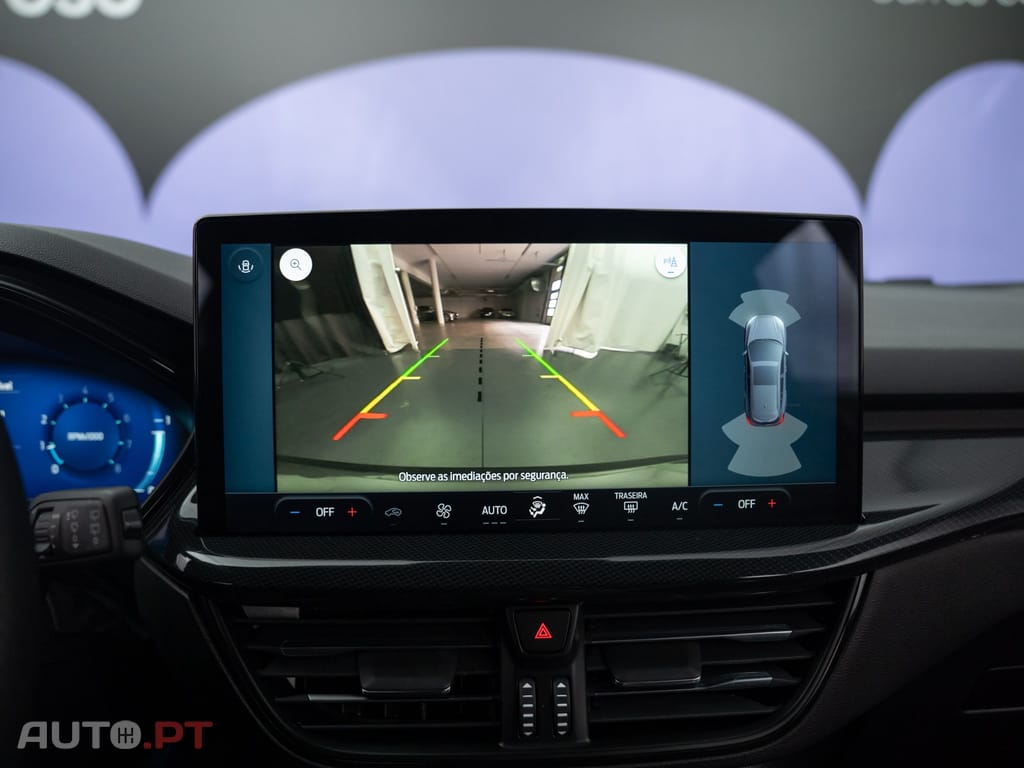 Ford Focus 1.0 EcoBoost MHEV ST-Line X