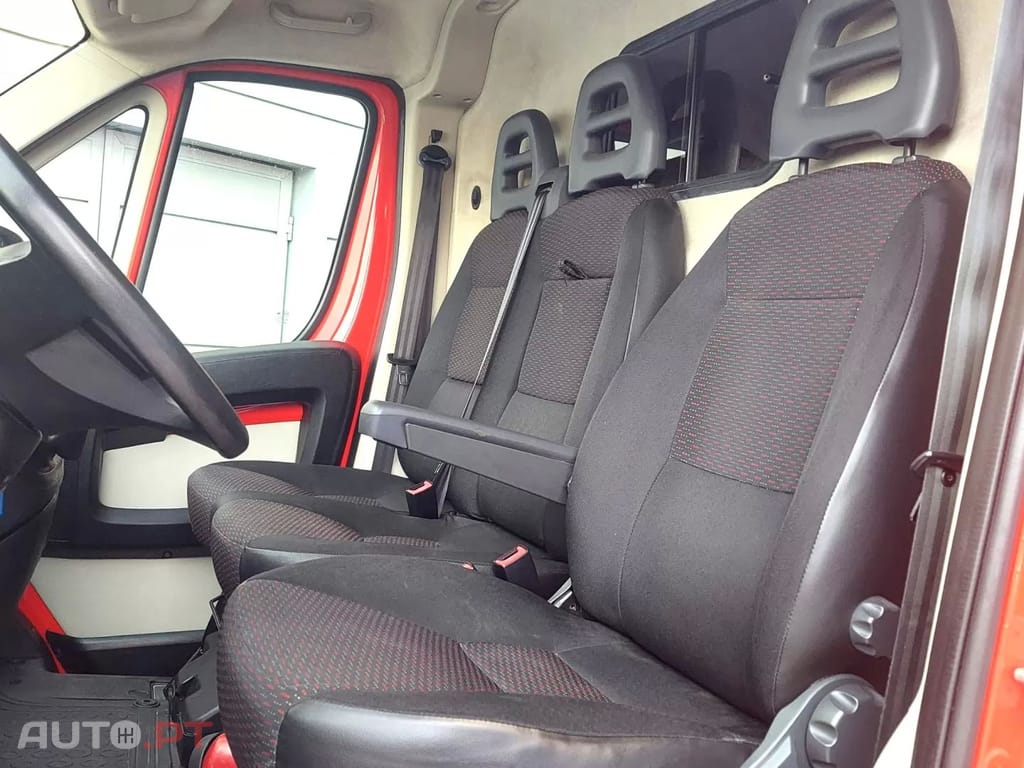 Peugeot Boxer  2.0 Bluehdi 330 L1H1 Pro