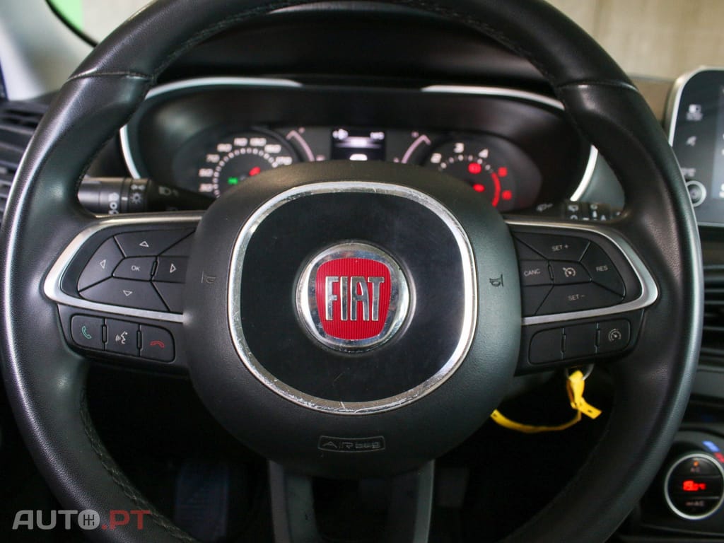 Fiat Tipo 1.3 M-Jet Lounge Tech