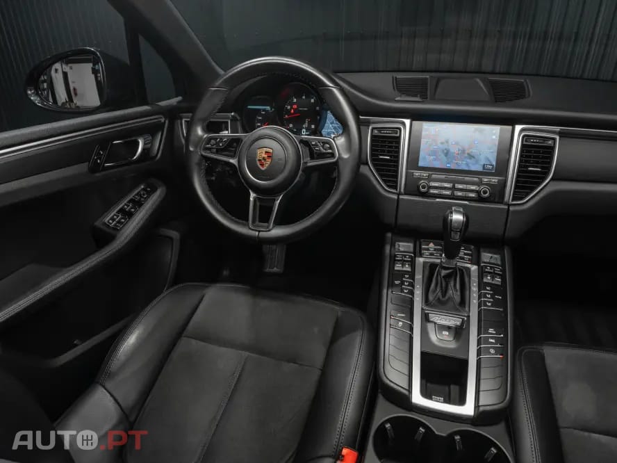Porsche Macan PDK