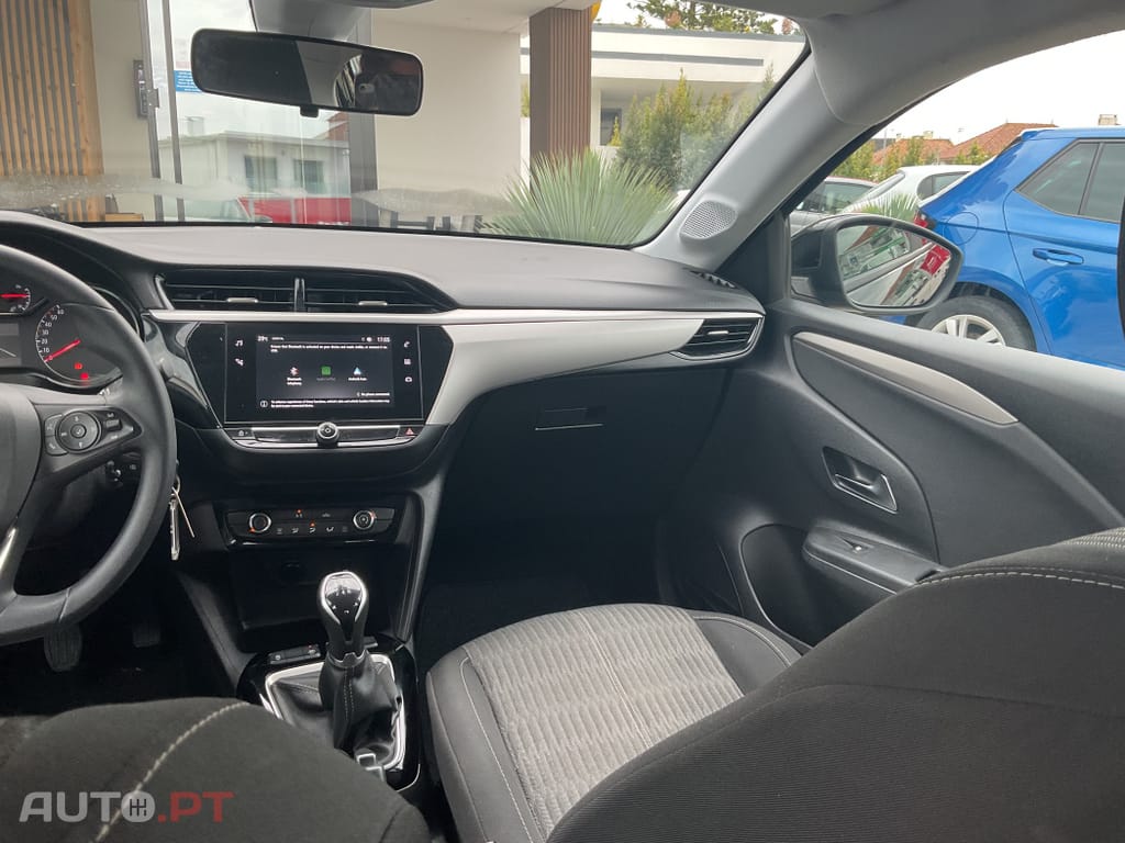 Opel Corsa 1.2 T Business Edition