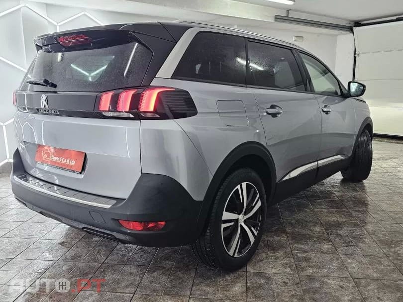 Peugeot 5008 1.5 BlueHDi Allure Baixo Consumo