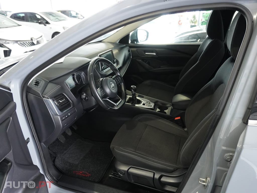 Nissan Qashqai 1.3 DIG-T Acenta — fotografia 9