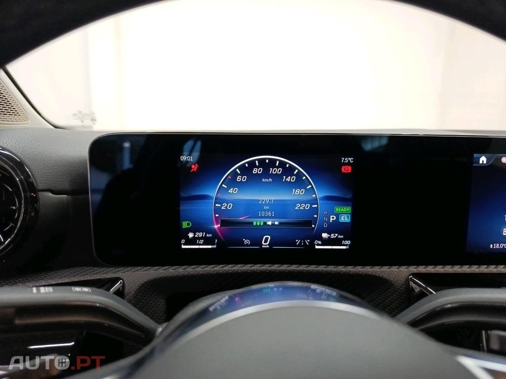 Mercedes-Benz A 250 e