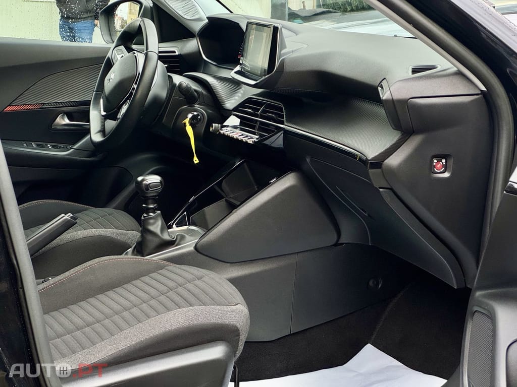 Peugeot 2008 1.5 BlueHDi Active Pack