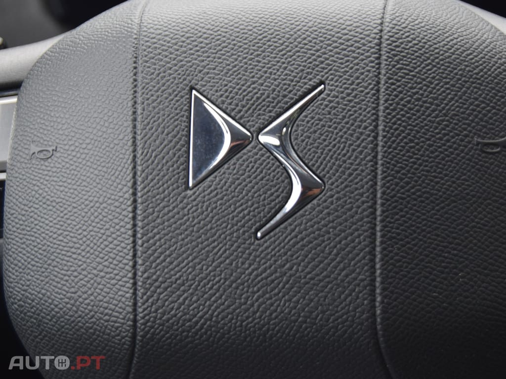 DS DS4 1.2 PureTech Performance Line EAT8