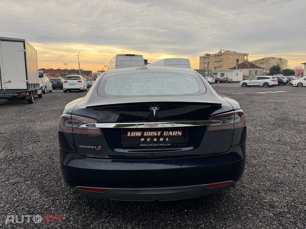 Tesla Model S 60