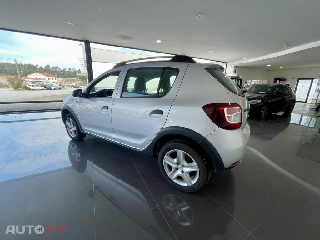 Dacia Sandero 0.9 TCe Stepway