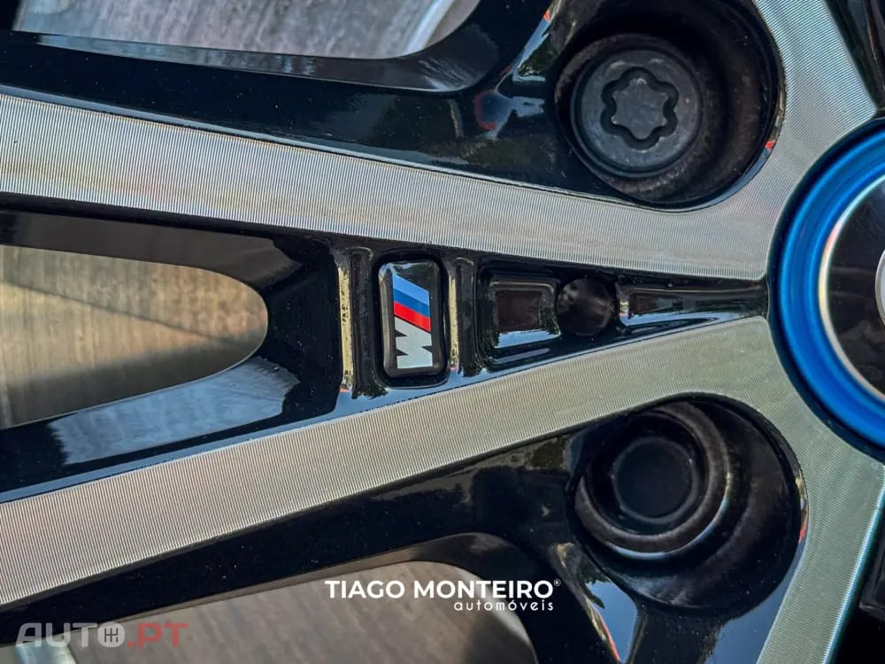 BMW 330 e Pack Desportivo M Auto