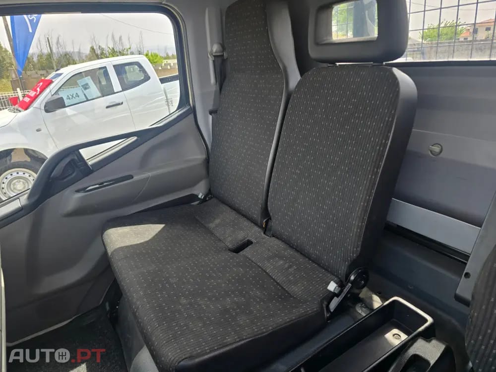 Mitsubishi Canter 9C18
