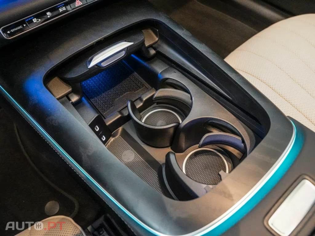 Mercedes-Benz E 300 I.V.A DEDUTIVEL e T AMG 