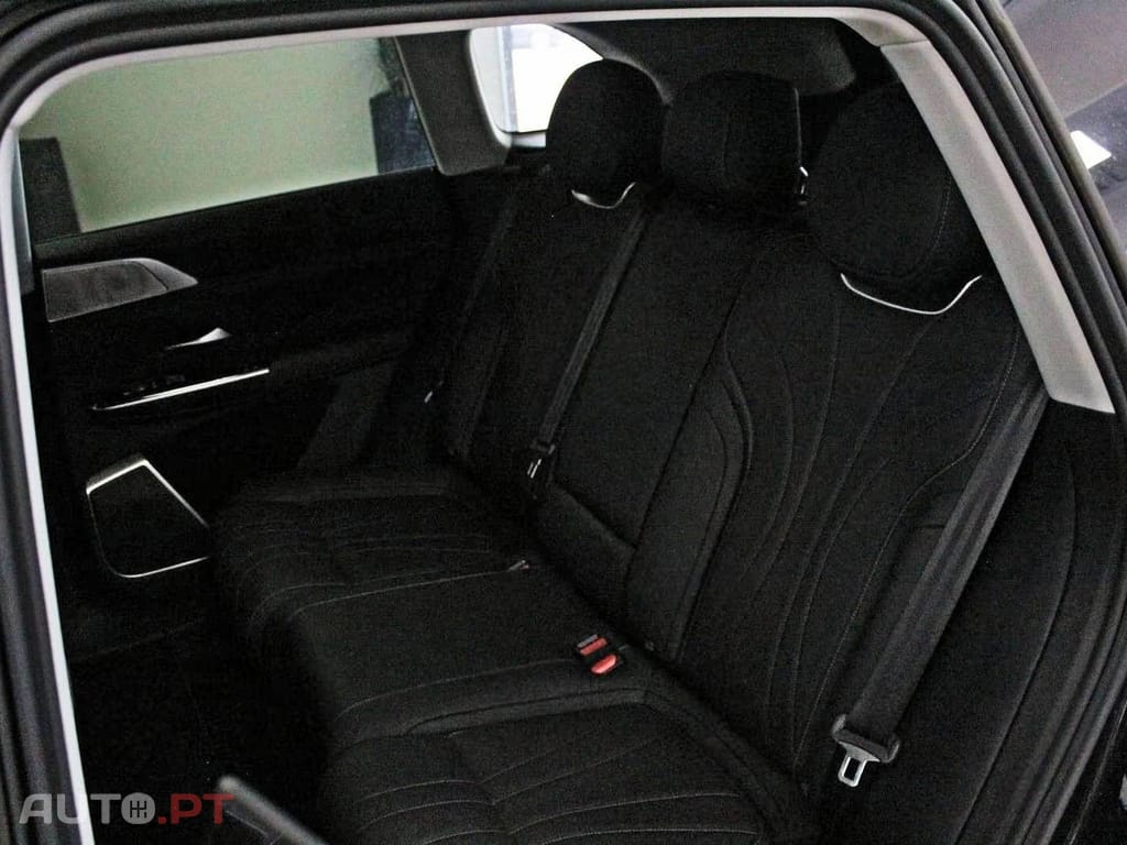 XPeng G9 78.2 kWh Standard Range