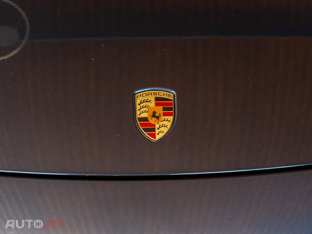 Porsche Panamera 4 E-Hybrid
