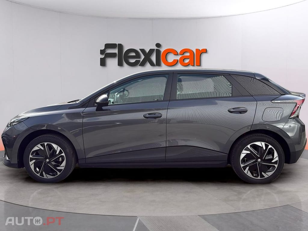 MG MG4 51 kWh Standard