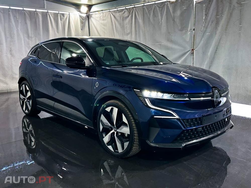 Renault Mégane E-Tech EV60 Techno — fotografia 3