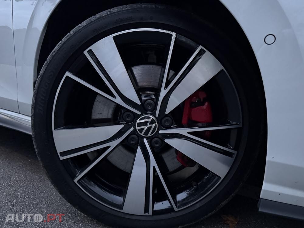 Volkswagen Golf 1.4 TSI GTE+ DSG