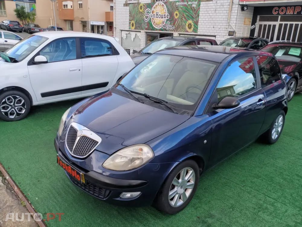 Lancia Ypsilon 1.2 16V Fashion